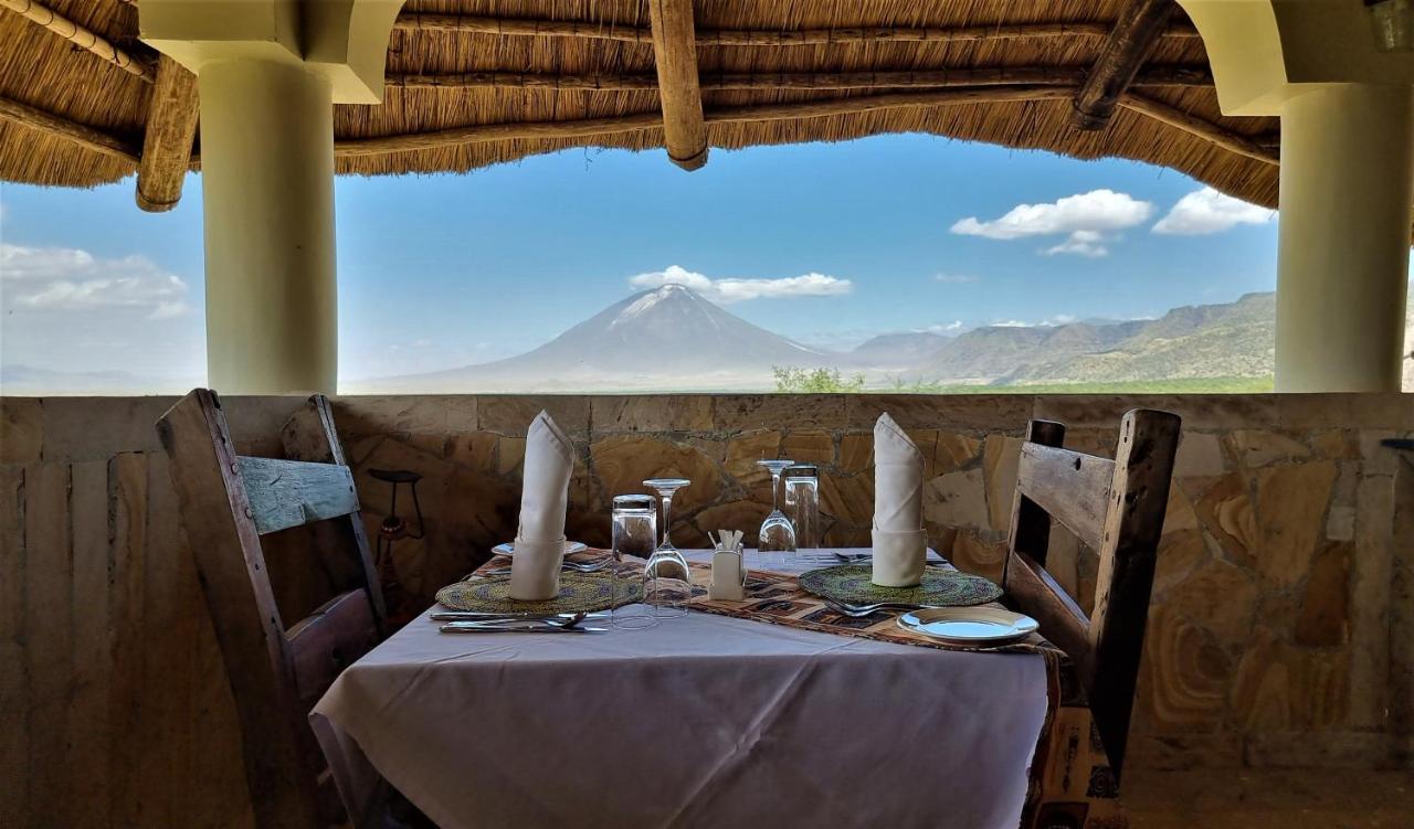 Africa Safari Lake Natron Mtowabaga Eksteriør billede